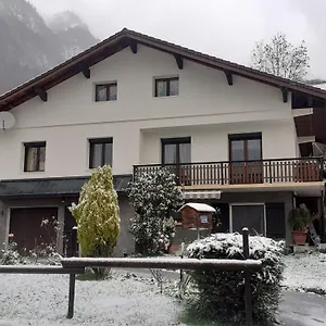 Dans Hameau Ugine