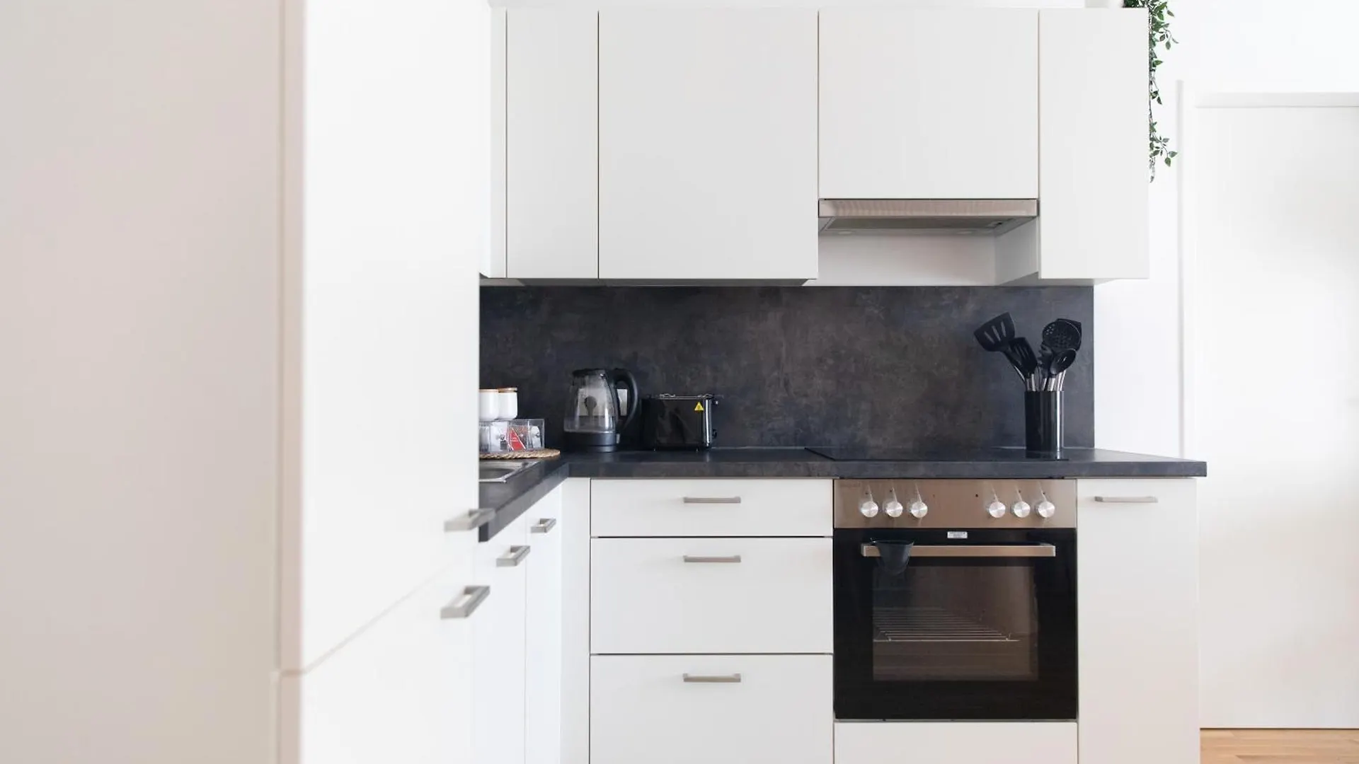 Stylish Apartments - 3 Min To U1 Kagraner Platz Wien